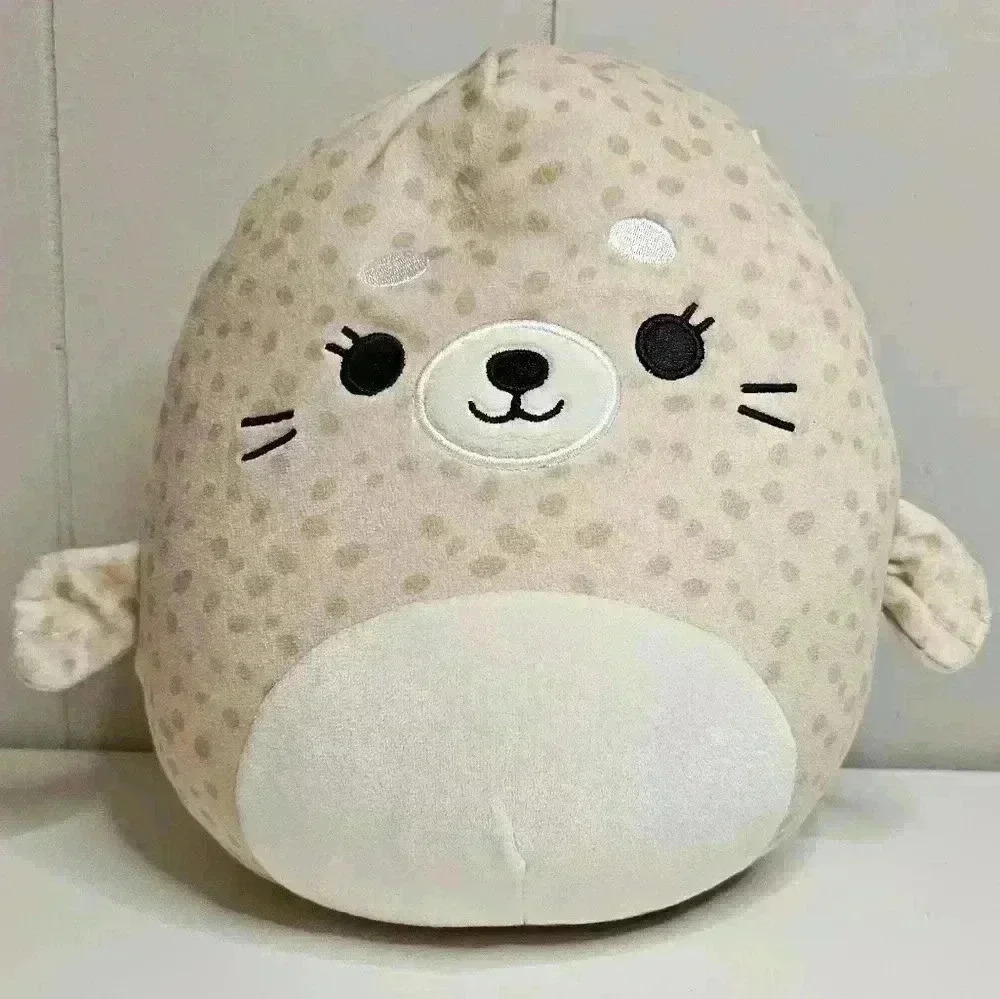 Squishmallows Original 8-Inch Lilou Beige Spotted Seal with White Belly - Small